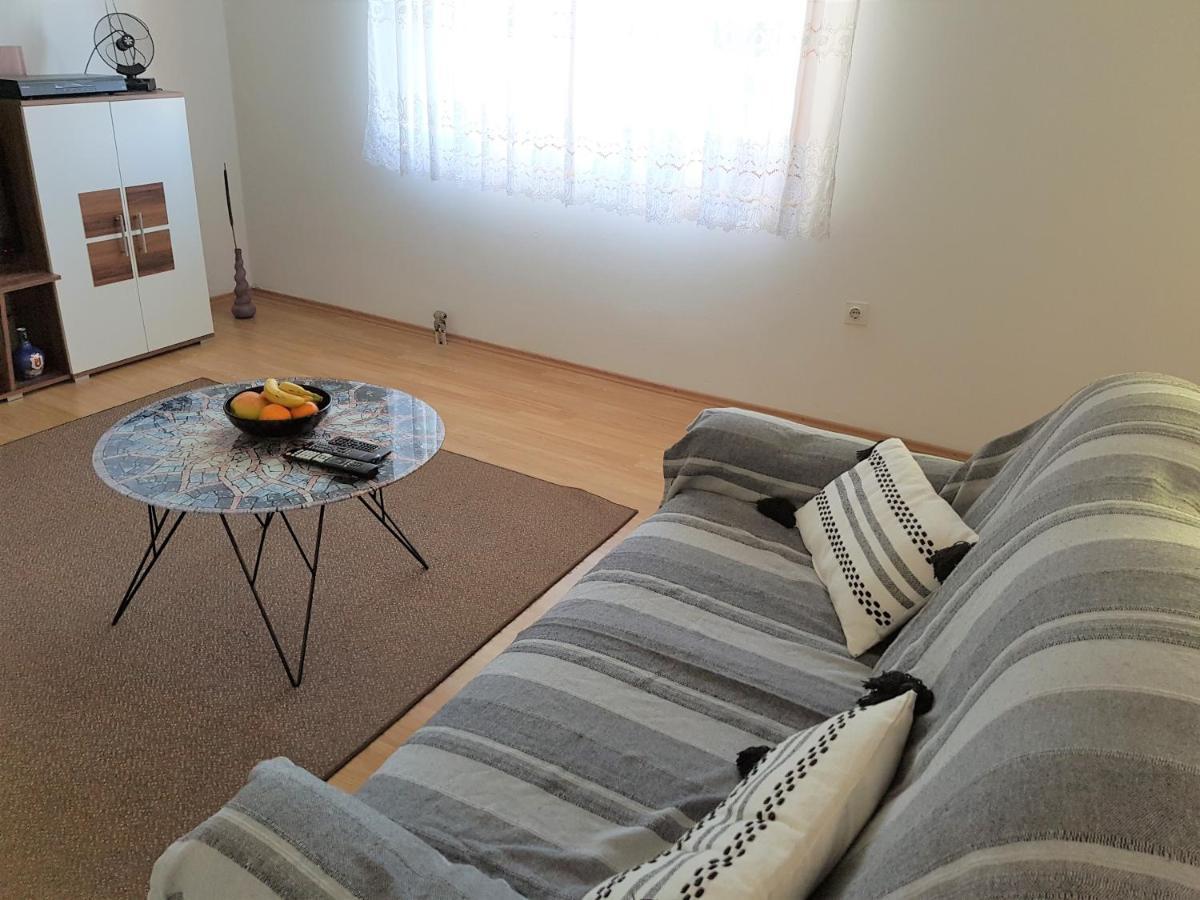 Comfort Apartment On The Beach 칼리 외부 사진