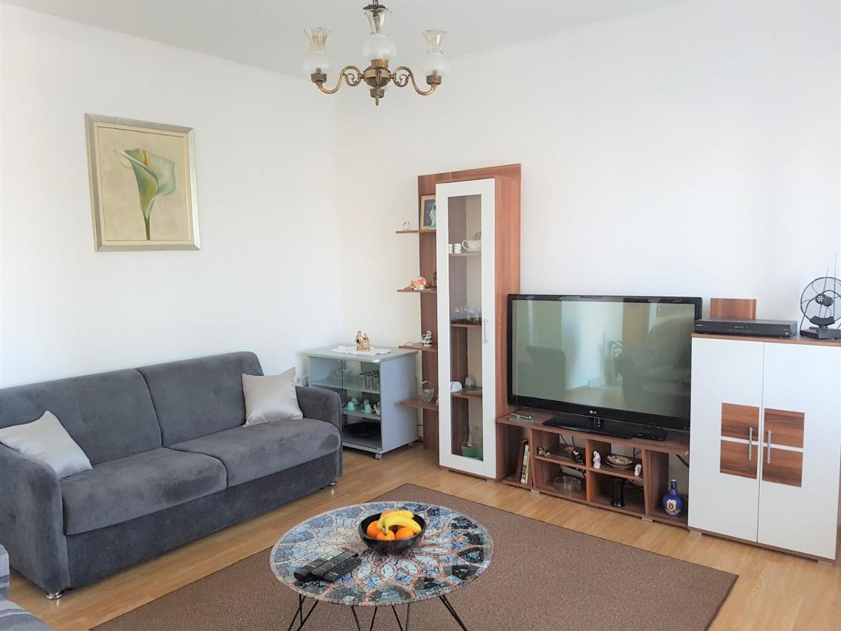 Comfort Apartment On The Beach 칼리 외부 사진